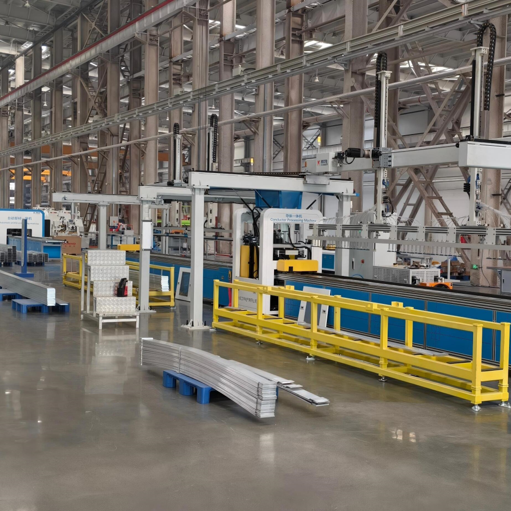 MULTIFUNCTION BUSBAR PROCESSING MACHINE