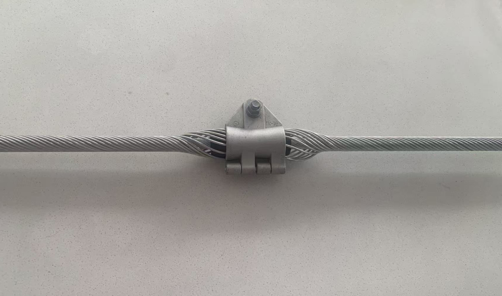 Suspension clamp
