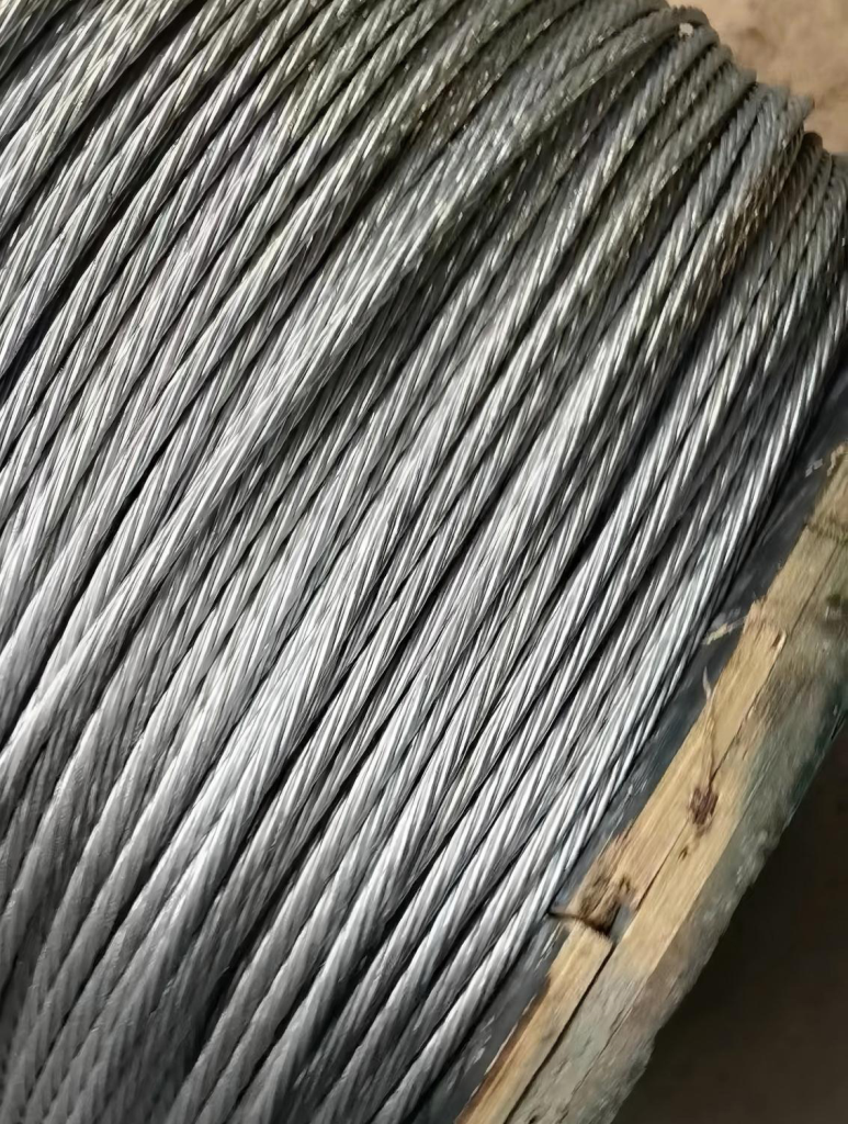 Steel strand