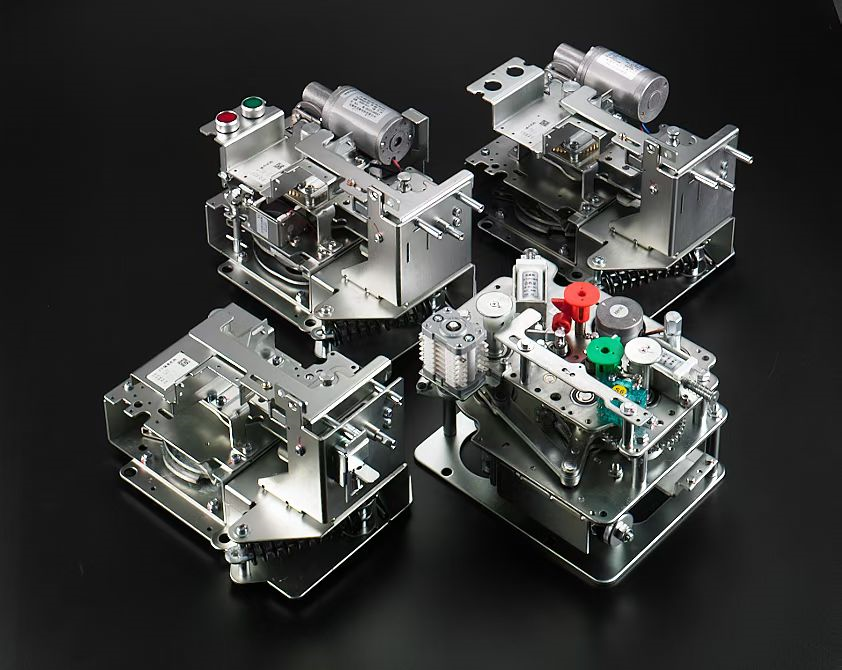 操作机构及开关