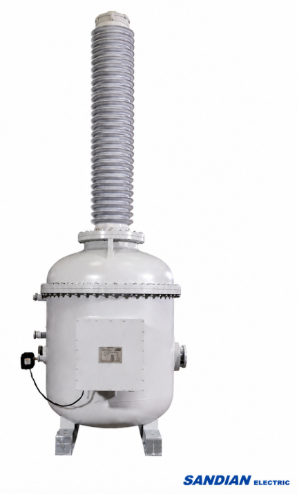 SF6 GAS-INSULATED STATION SERVICE VOLTAGE TRANSFORMER