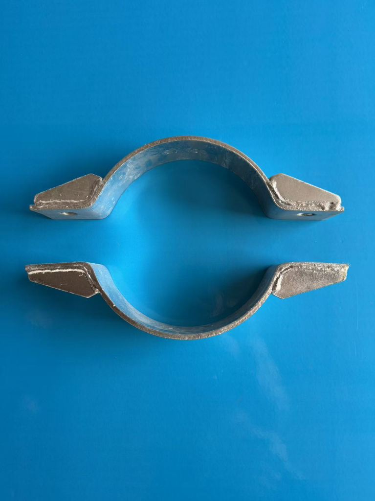 REINFORCED POLE CLAMP