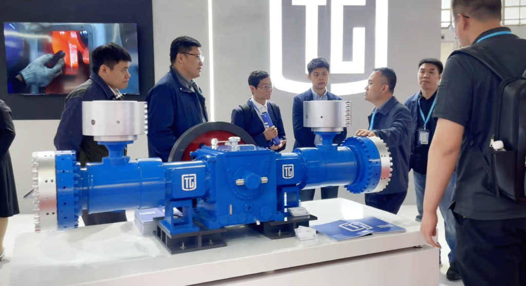 DIAPHRAGM COMPRESSOR