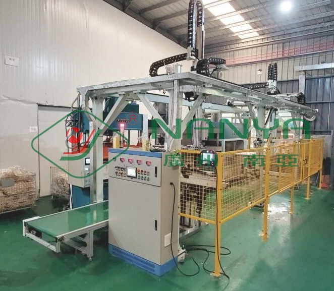 Pulp-molded tableware production line