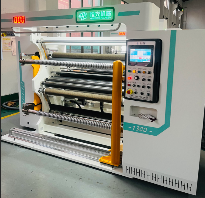 HIGH SPEED SLITTING MACHINE