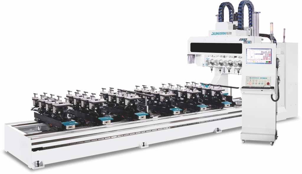 CNC MACHINING CENTER