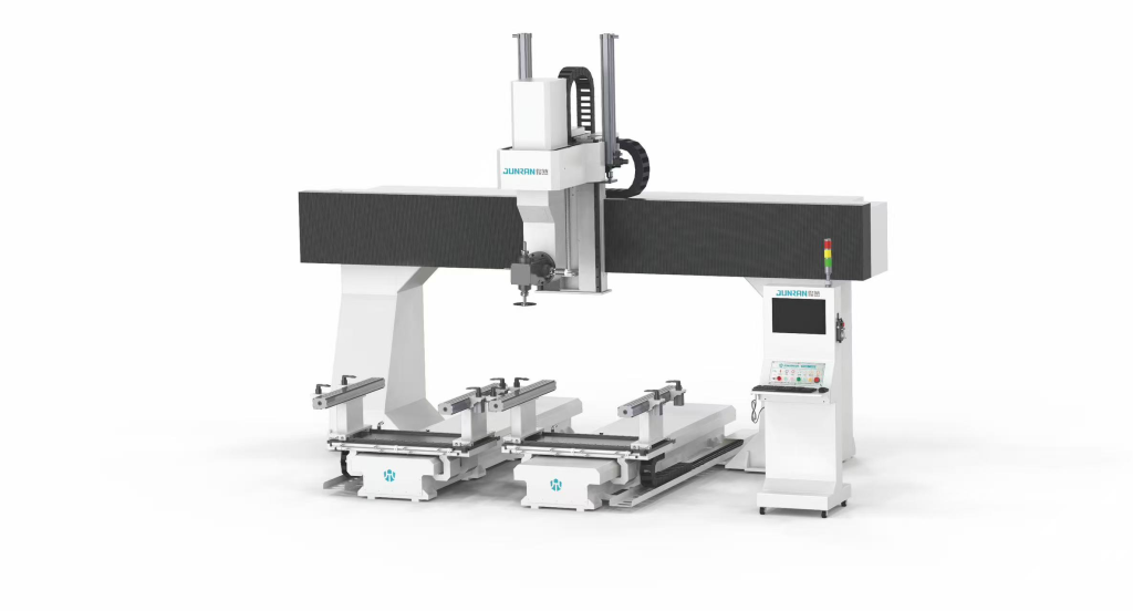 FIVE AXIS MACHINING CENTER