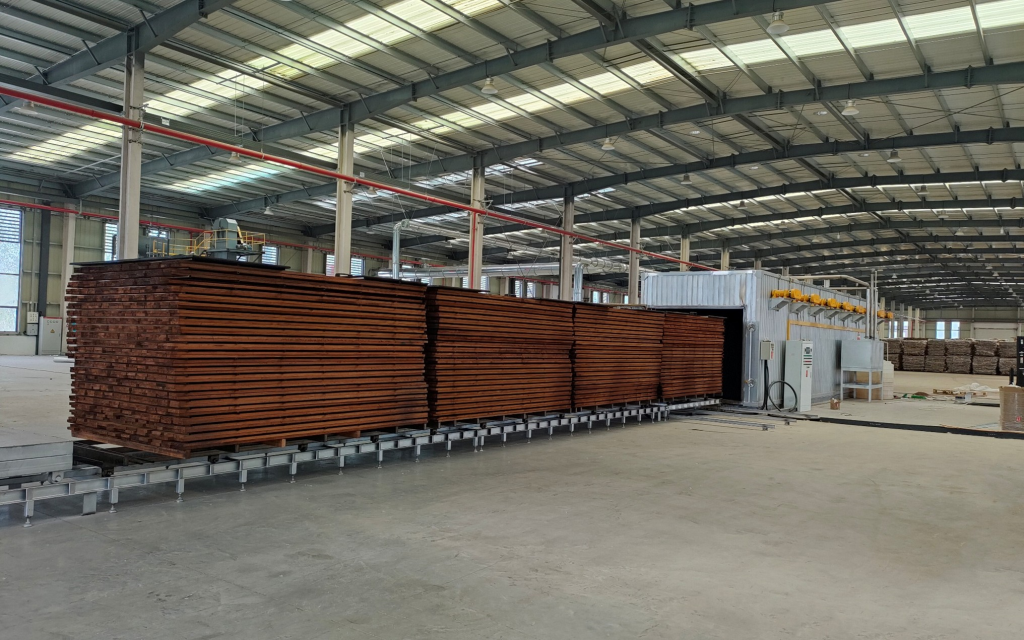 WOOD HIGH-TEMPERATURE CARBONIZATION EQUIPMENT