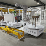AUTOMATIC SPRAY PAINTING ROBOT